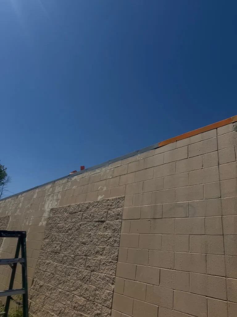 Siding & Trim Repairs in Indianapolis IN by Splash It Painting