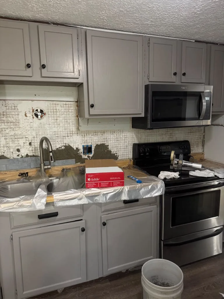 Drywall & Carpentry in Indianapolis IN by Splash It Painting